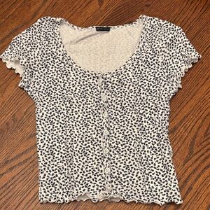 Brandy Melville Black and White Button-Down Top